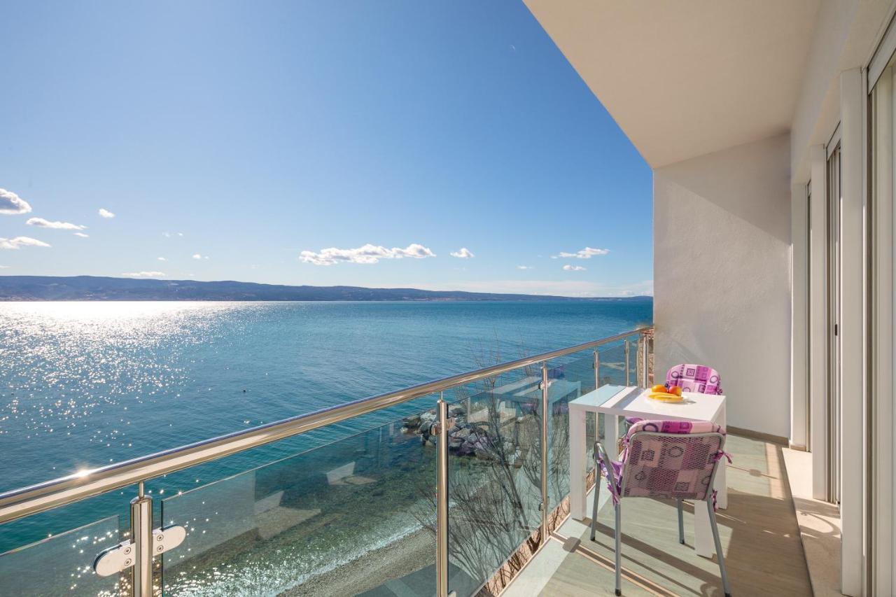 Апартаменты Absolute Beach Holidays Дуги-Рат Экстерьер фото